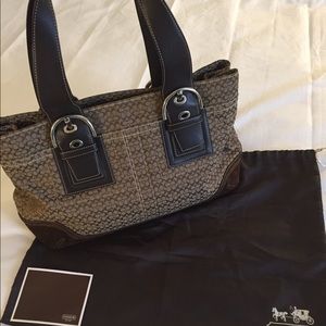 Coach monogram medium tote